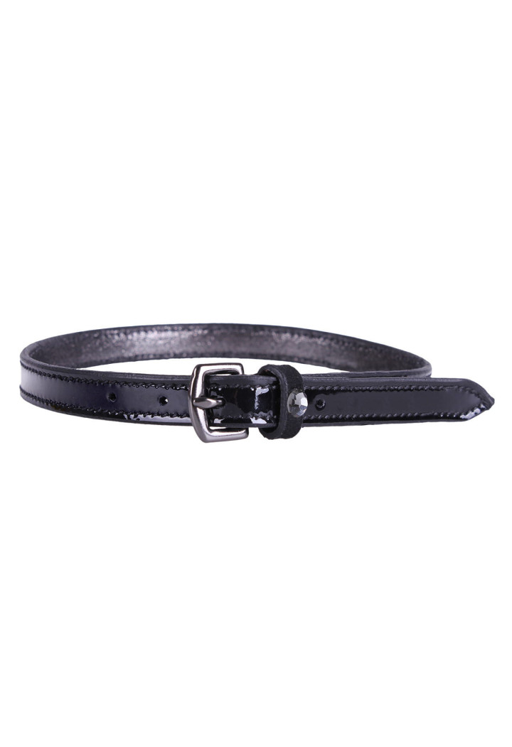 Straps to spur Calypso