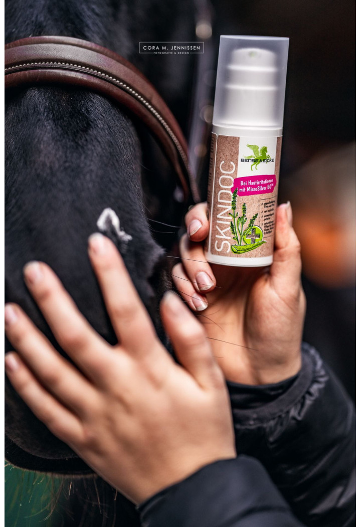 B & E SkinDoc hojivá pěna s mikrostříbrnou 100ml