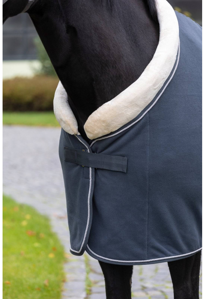 Pătură din fleece COVALLIERO RugBe Royal