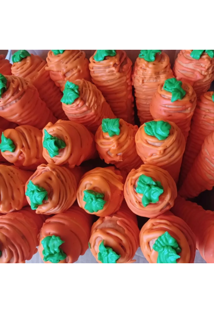 Cake PAKA DLA RUMAKA Morcov cu surpriza