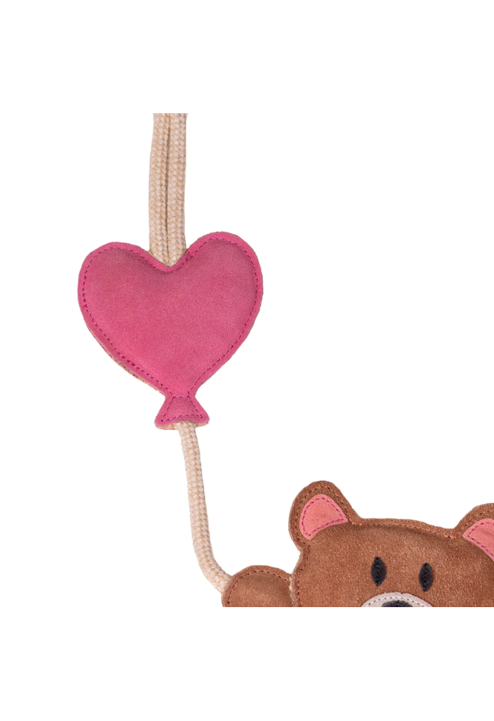 Hračka pro koně QHP Valentine Brown
