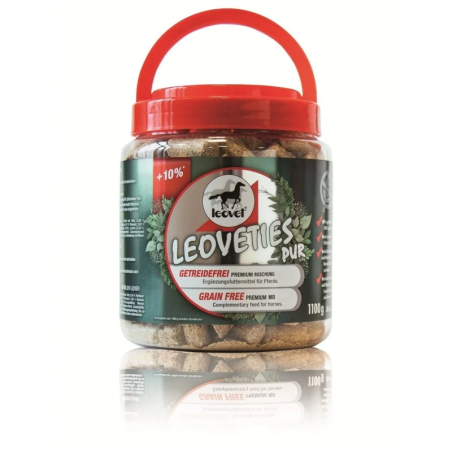 A treat for horses LEOVET GrainFree 1100g without cereals