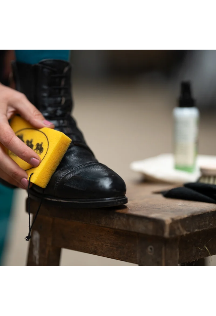 Kavalkade equipment care kit