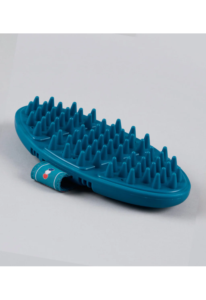PREMIER EQUINE Softtouch Flexi Brush