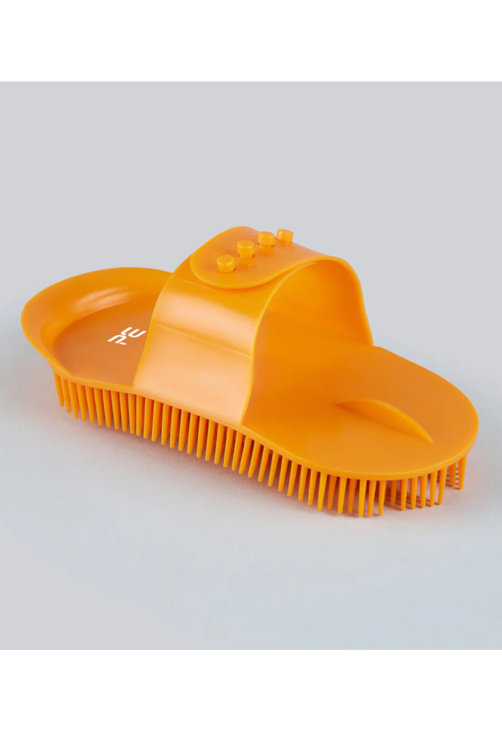 Striegel PREMIER EQUINE Plastic Curry Comb