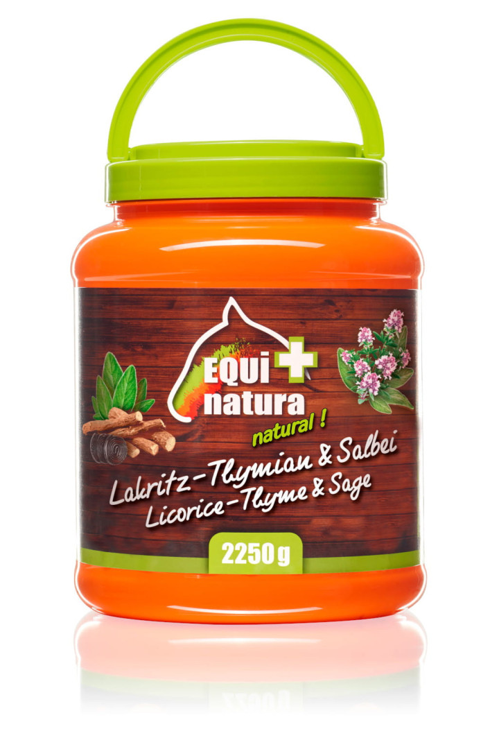 Eine Behandlung für Pferde EQUINATURA Kräuter 2250g
