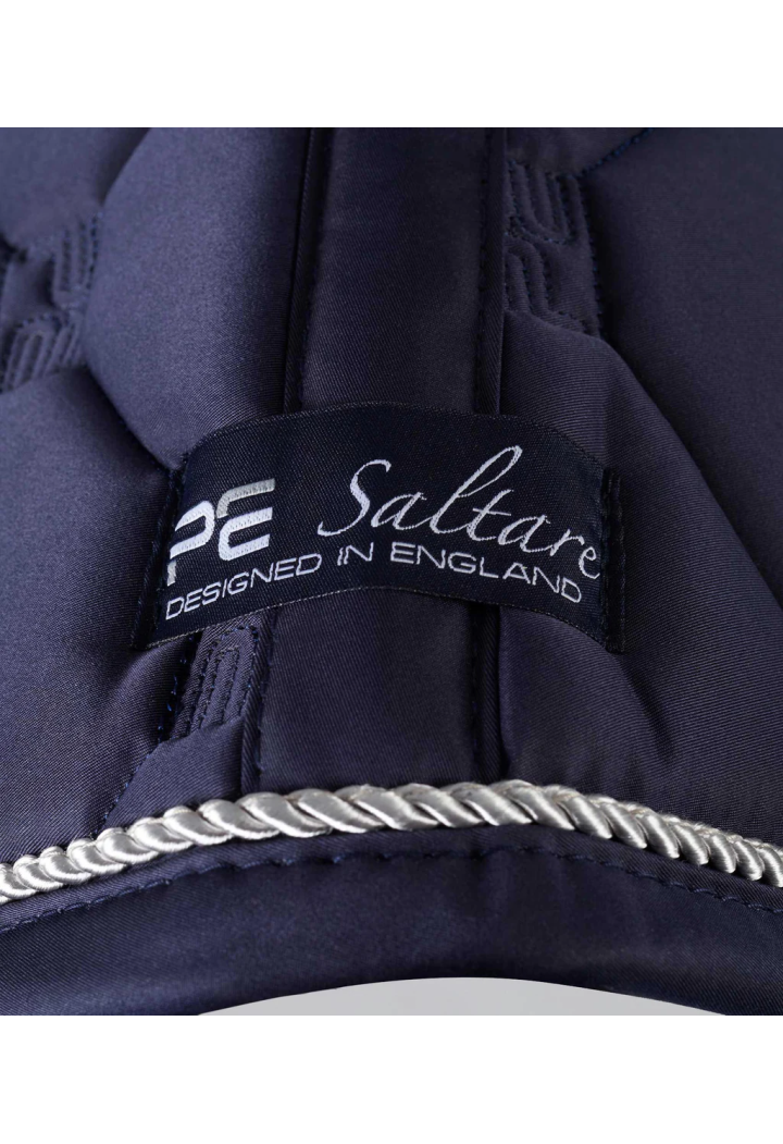 Valtrap salt PREMIER EQUINE Saltare Close Contact