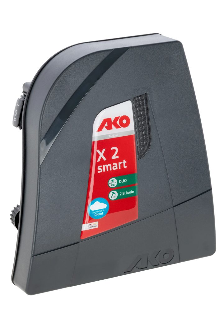 Elettrificatore per recinti Universal AKO X2 Smart 2,8 J