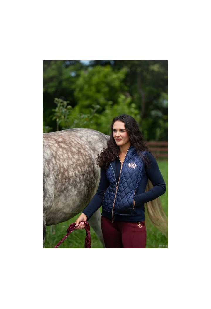EQUESTRIAN QUEEN Blakely 26AW vesta